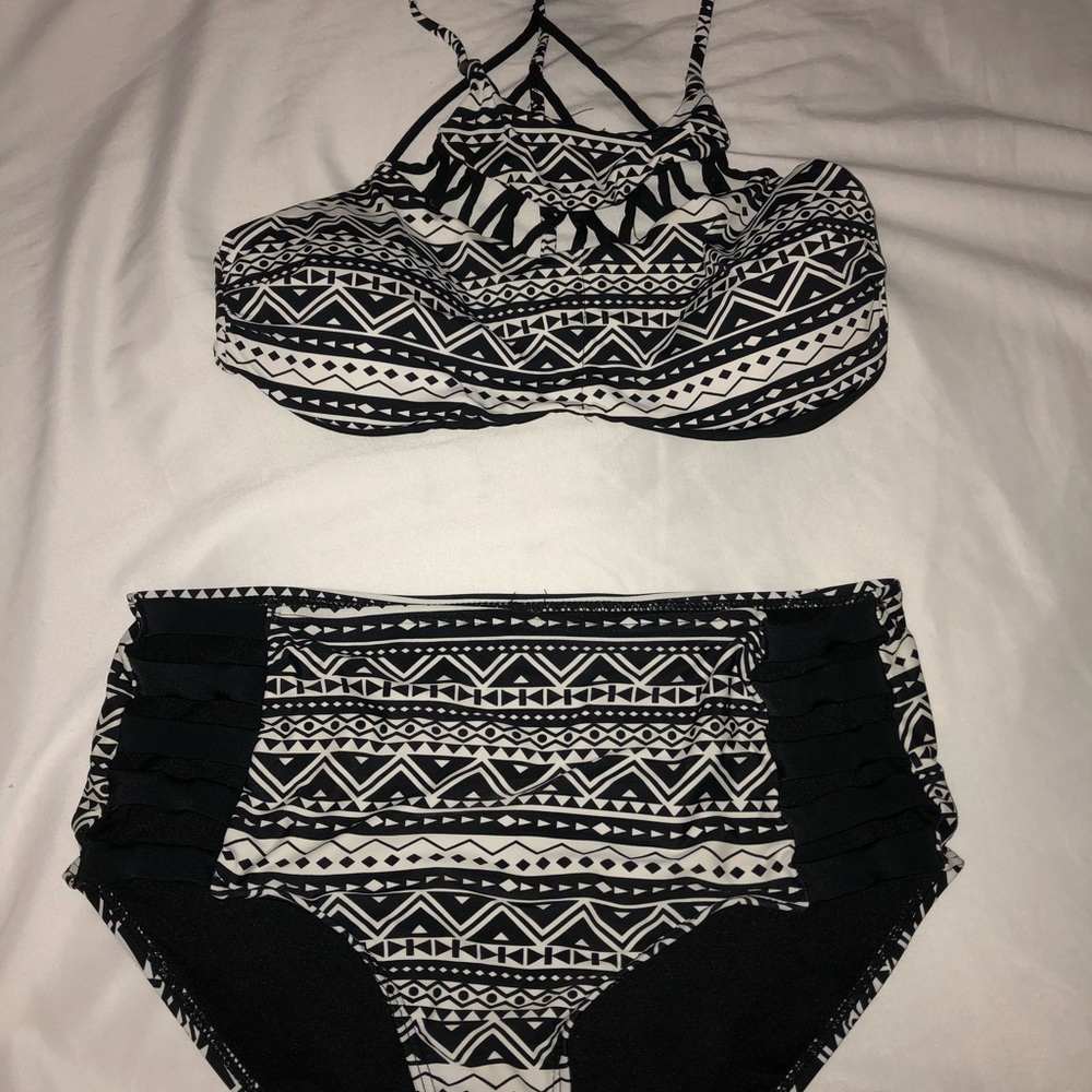 2 piece swim suit